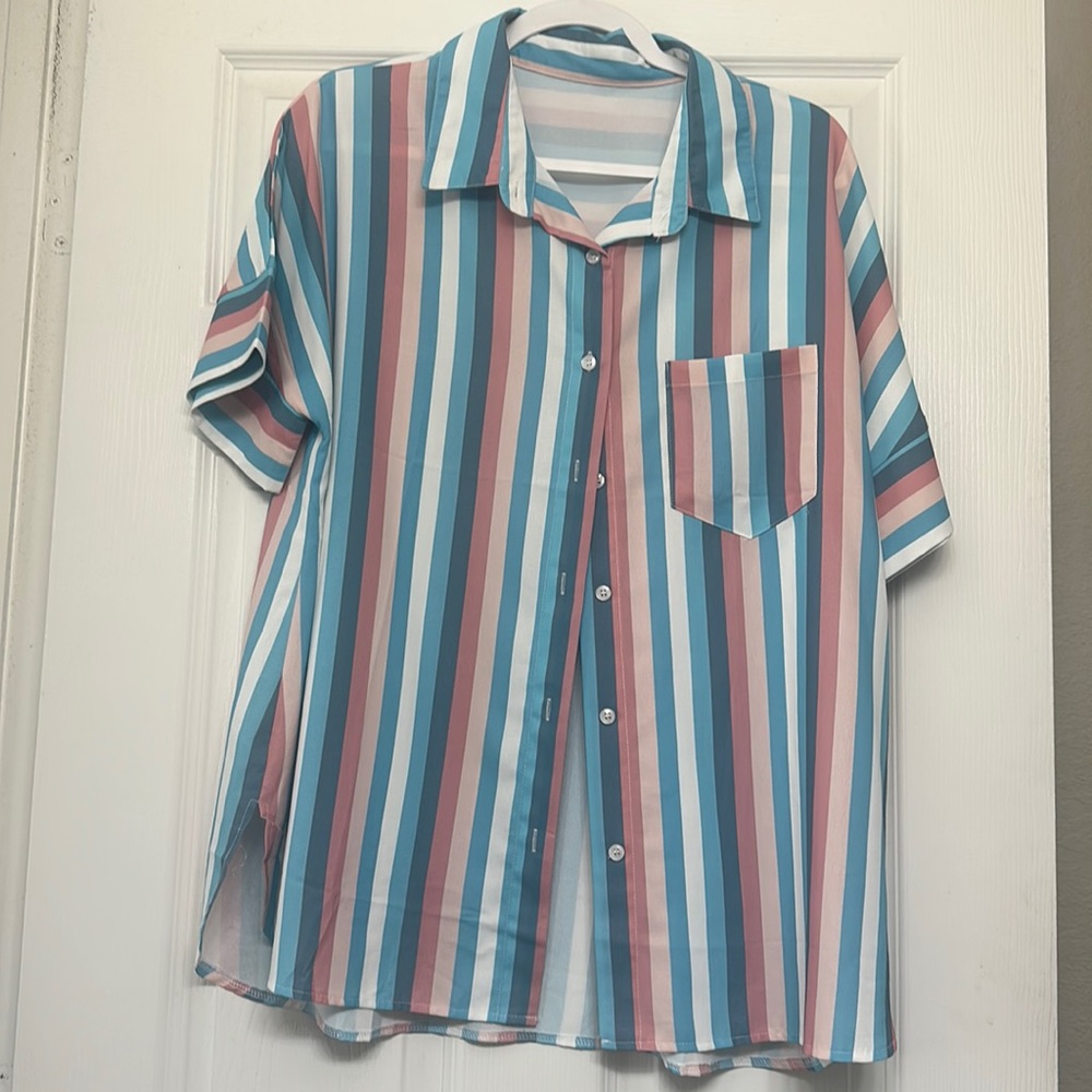 Amazon Women’s Button Up Short Sleeve Collared Shirt